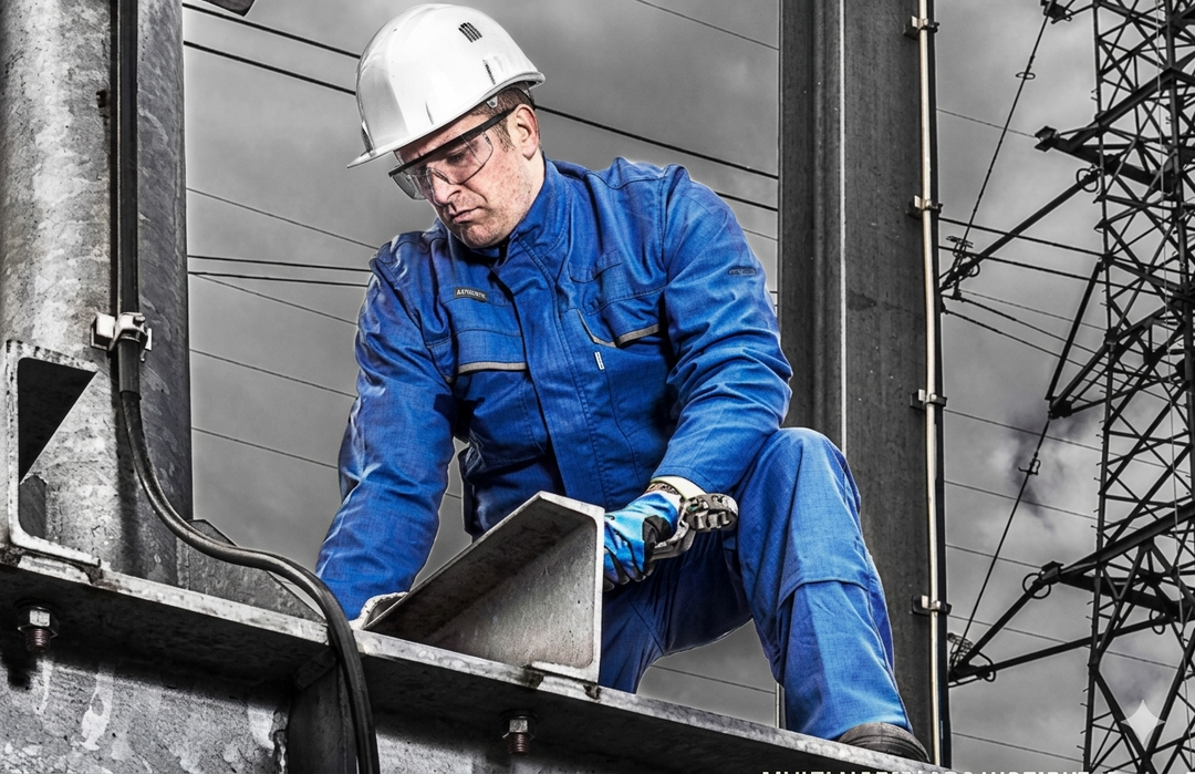 ESD Schutzkleidung in der Elektronikfertigung